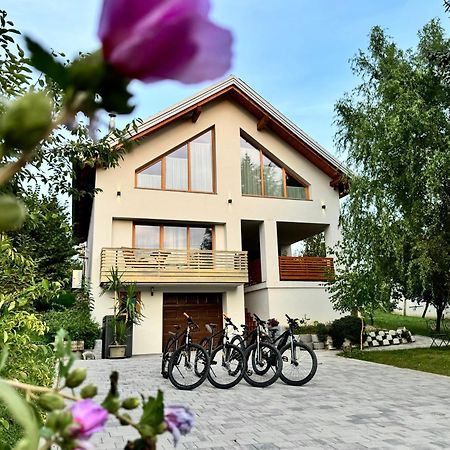 Ferienwohnung Hisa Pri Jezeru Dobrovnik Exterior foto