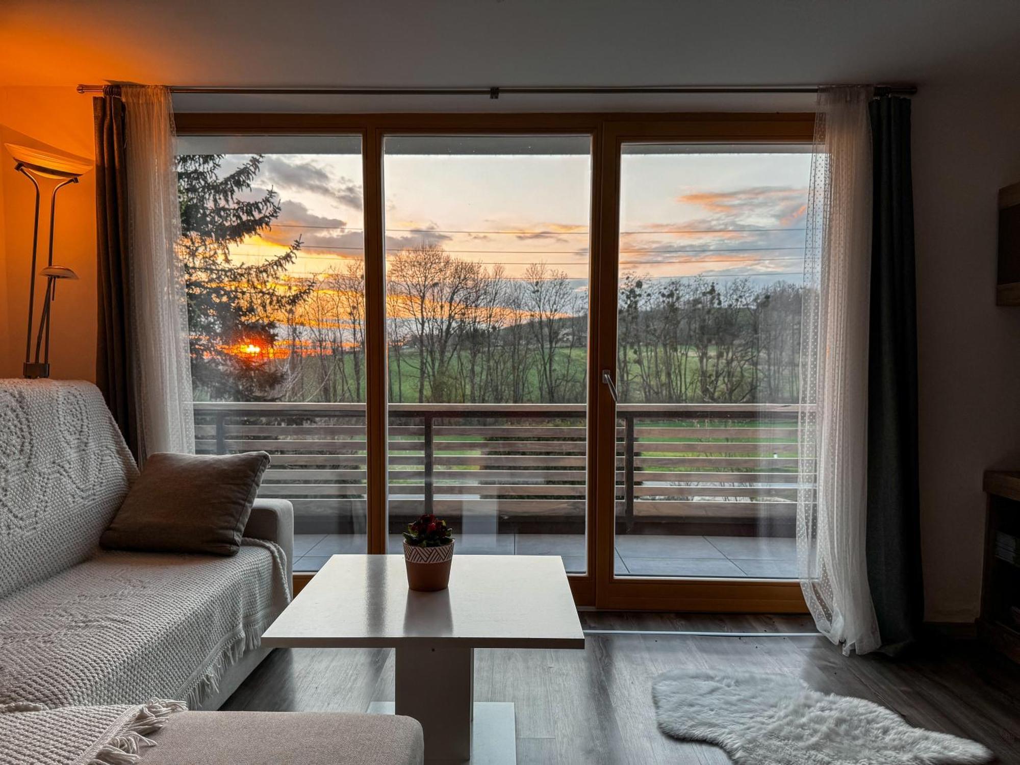 Ferienwohnung Hisa Pri Jezeru Dobrovnik Exterior foto